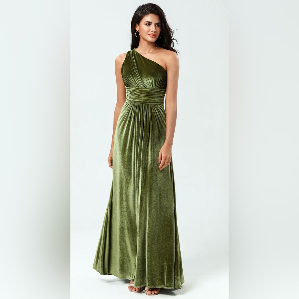 A Line One Shoulder Ruched Dress